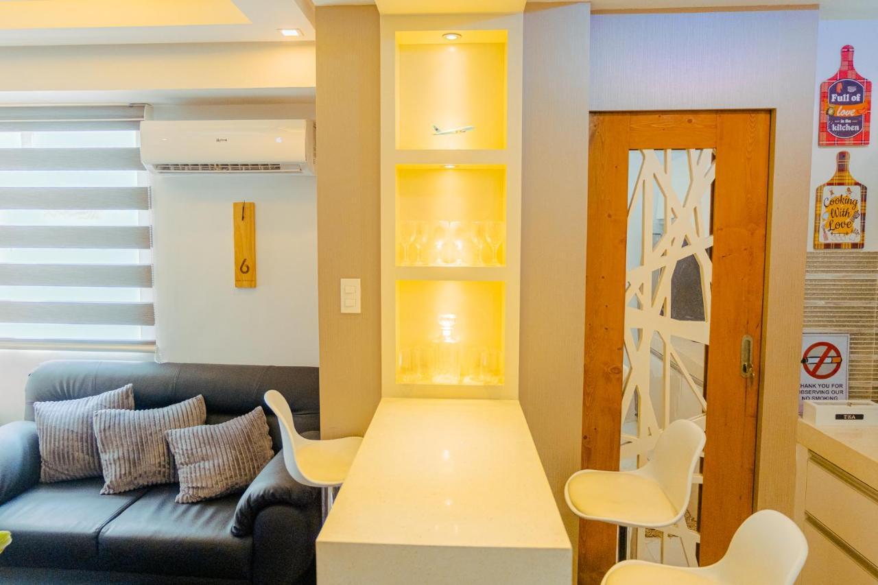 Yong'S Place At Isabelle De Valenzuela Manila Eksteriør bilde